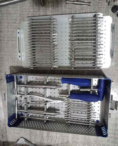 Broken Screw Set